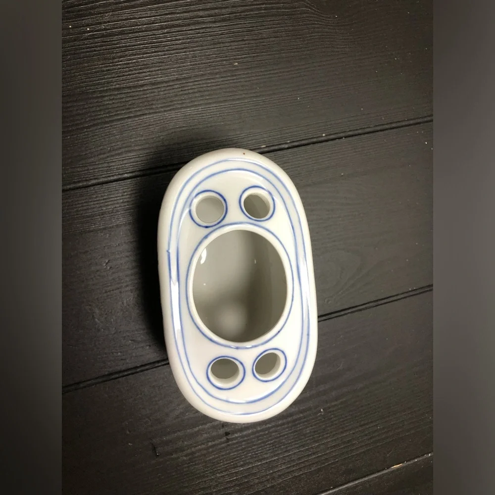 Toothbrush Holder Blue White China Cottagecore Farmhouse Bathroom Asian Chinese